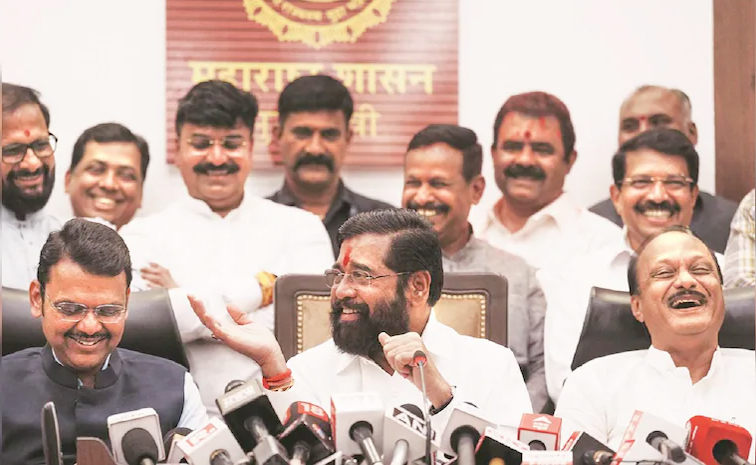 devendra_20fadnavis_20eknath_20shinde_20ajit_20pawar.jpg