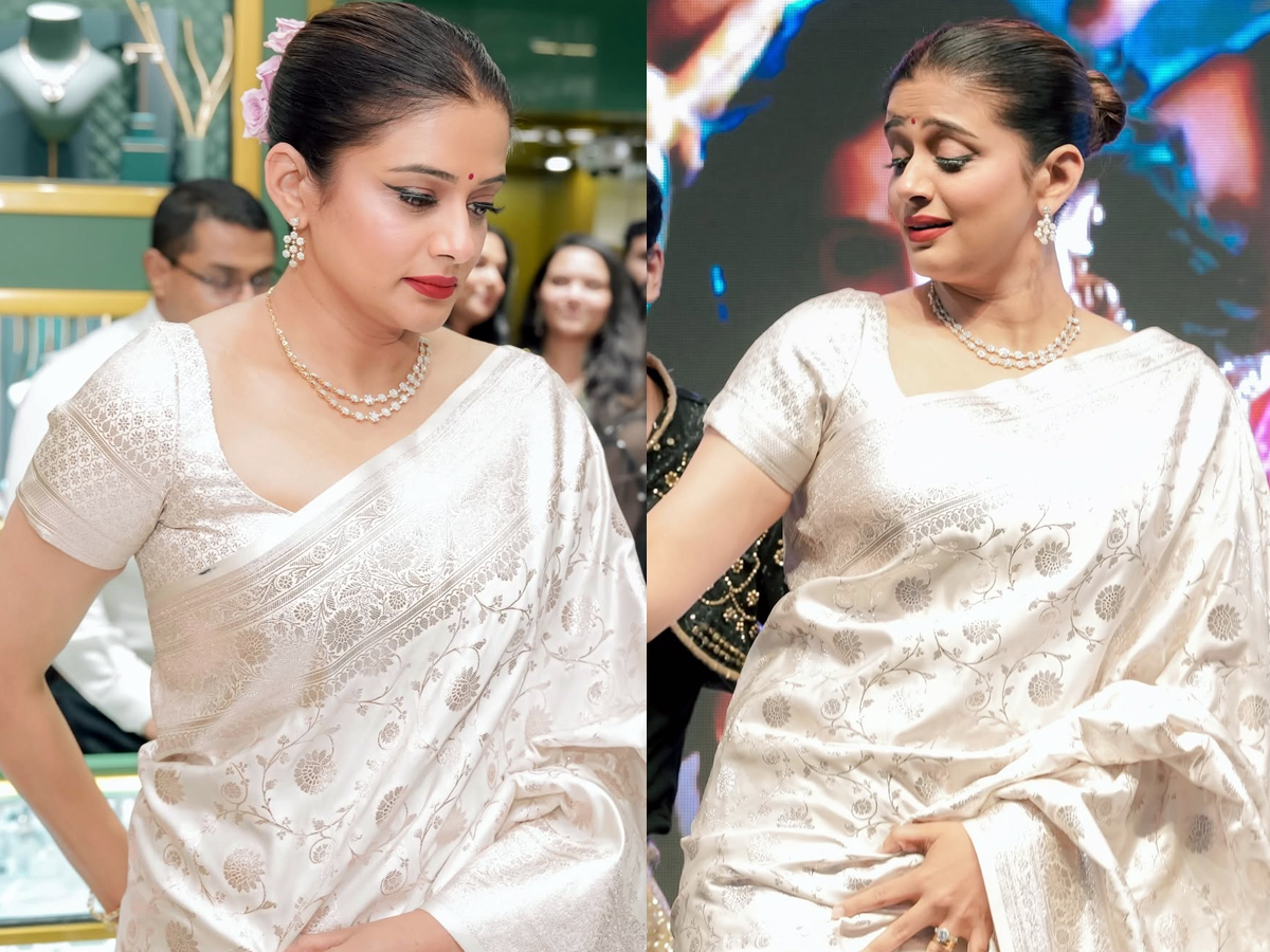 Priyamani_20title.jpg 1