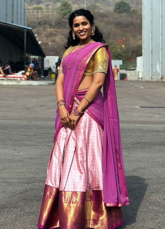 Pushpa_20Sister5_0.jpg 6