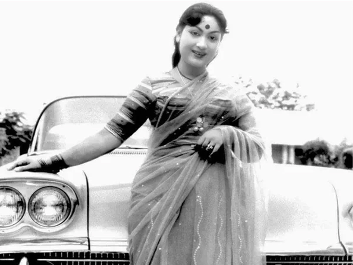 Savitri-14.jpg 15