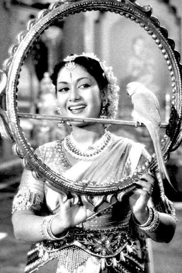 Savitri-15.jpg 16