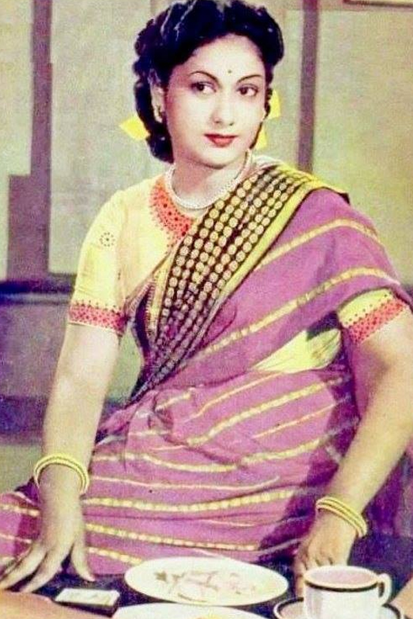 Savitri-18.jpg 23