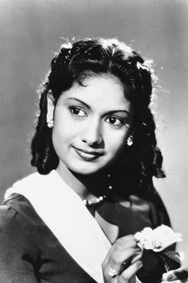 Savitri-2.jpg 3