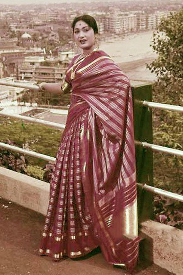 Savitri-23.jpg 25