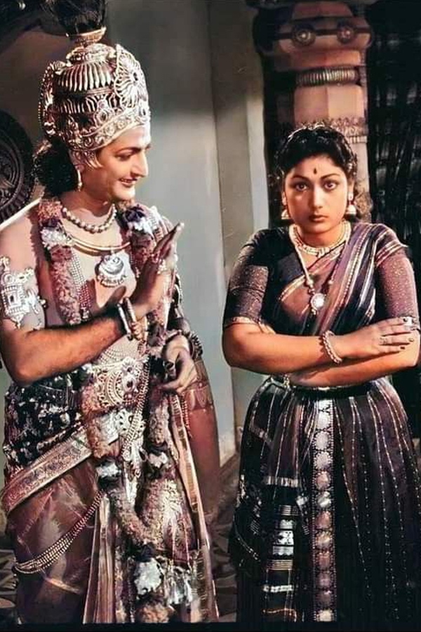 Savitri-25.jpg 12