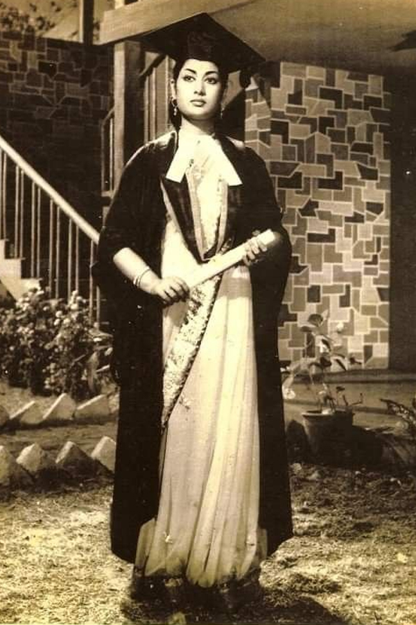Savitri-26.jpg 17