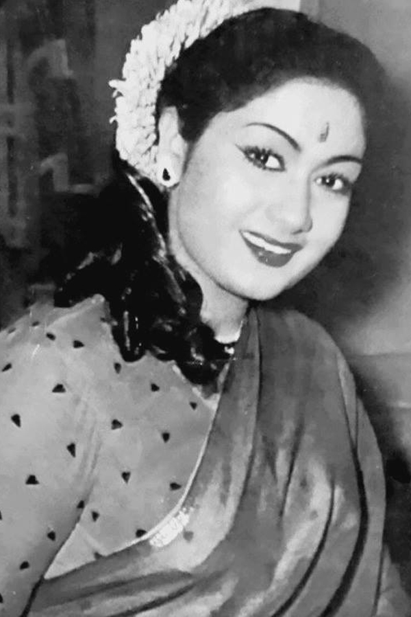Savitri-6.jpg 8