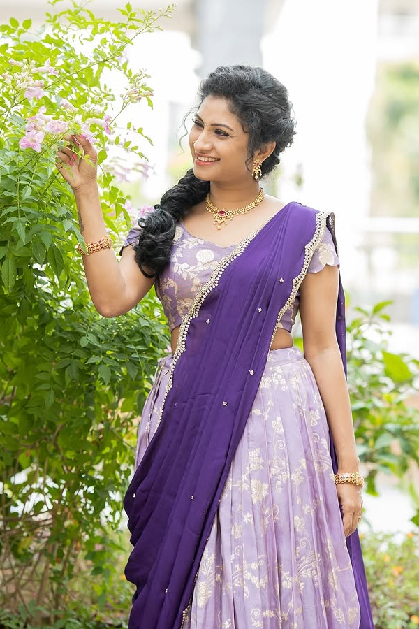 Vishnu-Priya-4.jpg 5