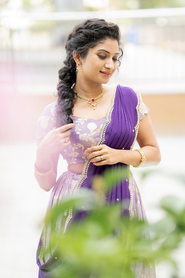 Vishnu-Priya-7.jpg 8