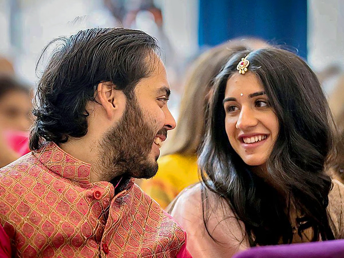 63_20Most_20Stylish_20People_20of_202024_20list_20includes_20Radhika_20Merchant_20and_20Anant_20Ambani__20_289_29.jpg 9