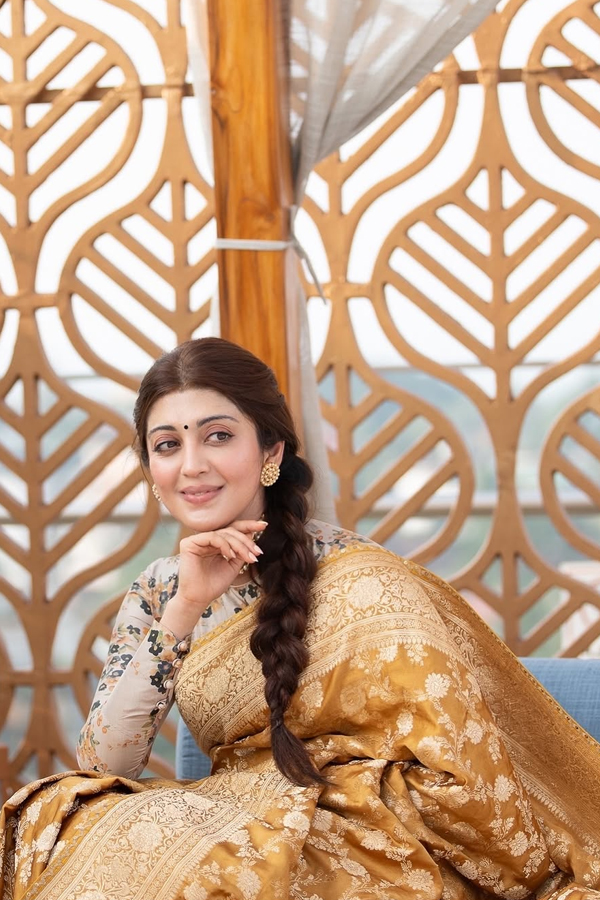 Pranita-Subhash-4_0.jpg 5