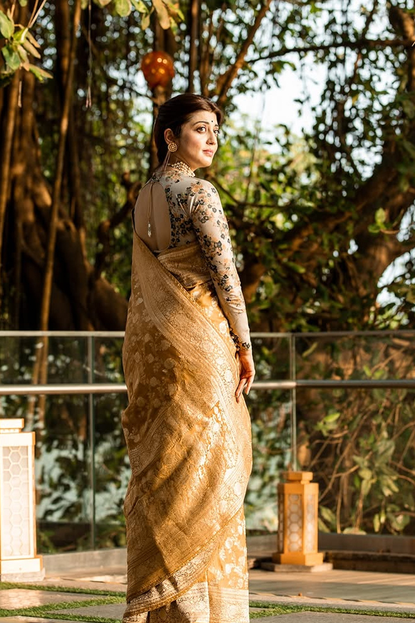 Pranita-Subhash-9_0.jpg 10