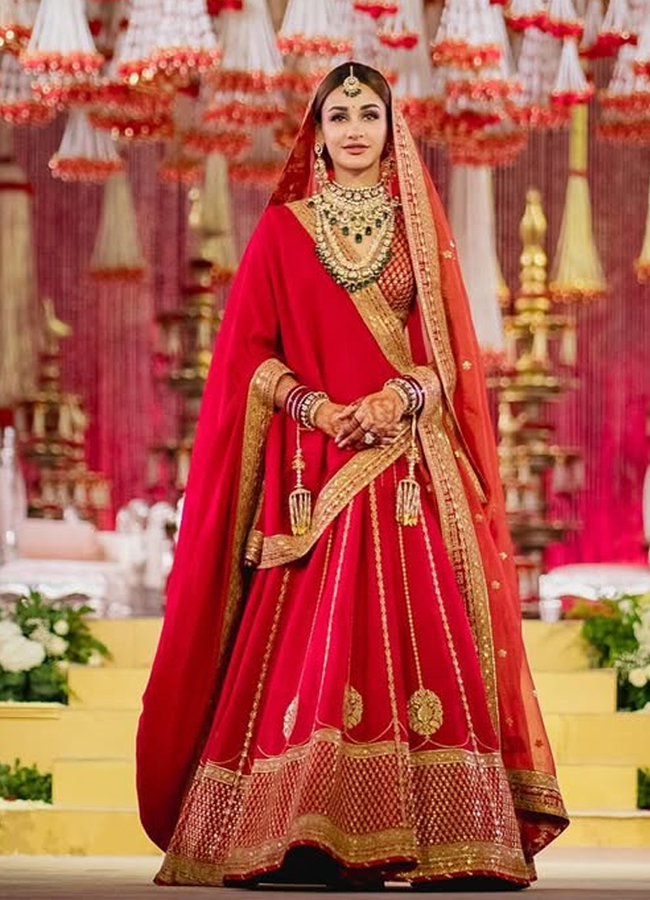 ISM_20movie_20heroine_20marriage8.jpg 9