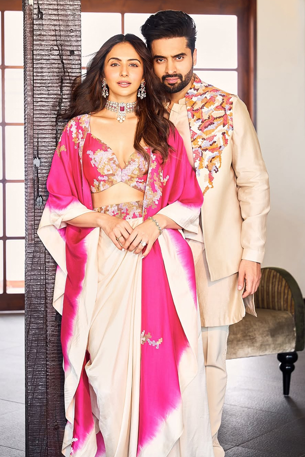Jackky-V-Bhagnani_Rakul-Preet-17.jpg 14