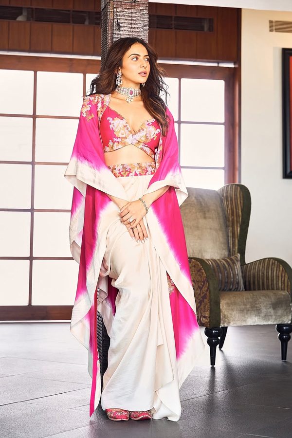 Jackky-V-Bhagnani_Rakul-Preet-18.jpg 15