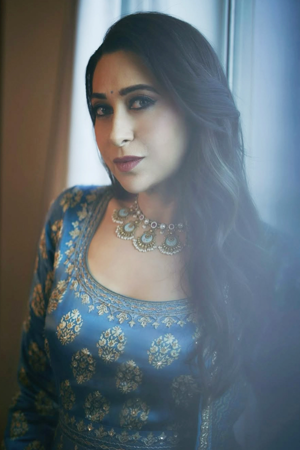 Karisma-Kapoor-1.jpg 2