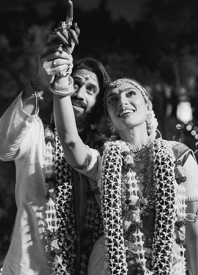 Nagachaitanya_20and_20sobhitha_20marriage_20song10.jpg 11