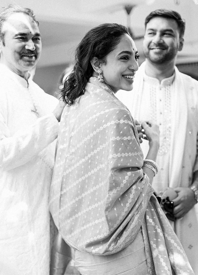 Nagachaitanya_20and_20sobhitha_20marriage_20song14.jpg 15