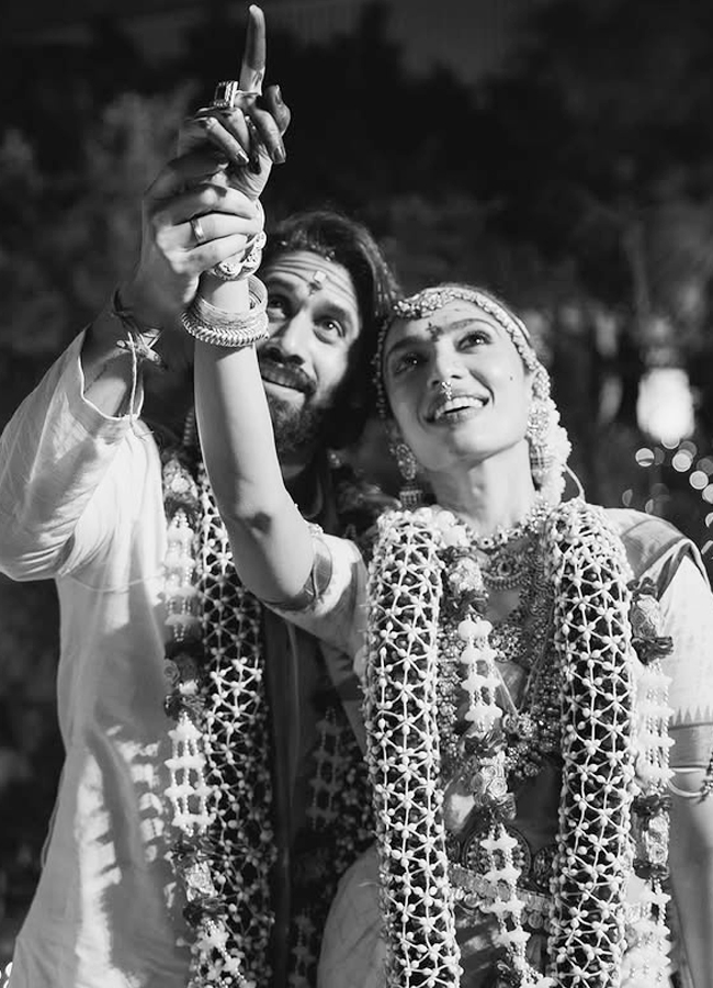 Nagachaitanya_20and_20sobhitha_20marriage_20song15.jpg 16