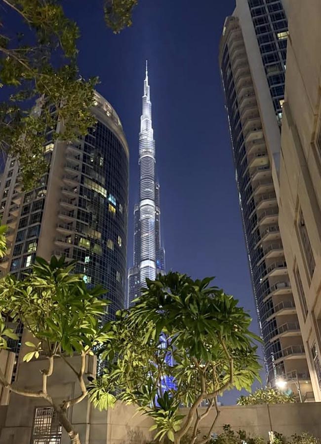 Sitara_20in_20dubai6.jpg 7