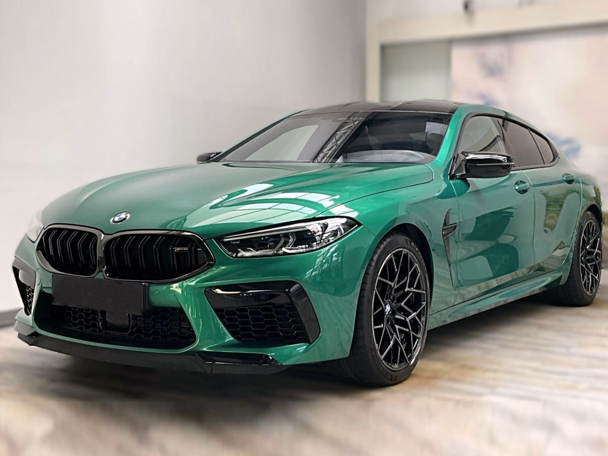 Zomato_20Ceo_20cars3.jpg 4