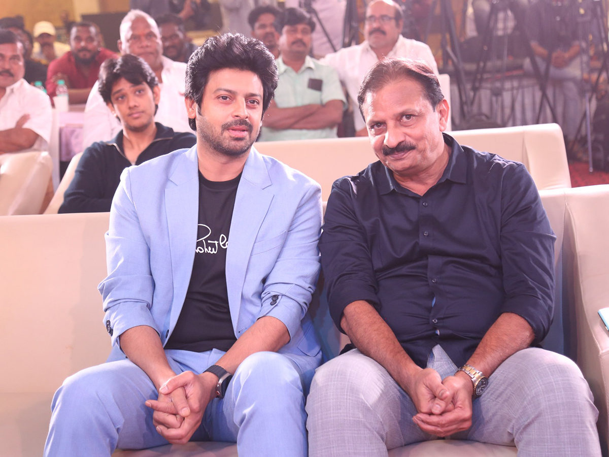 Disney_20Plus_20Hotstar_20Specials_20Harikatha_20Trailer_20Released_20Photos_12.jpg 11