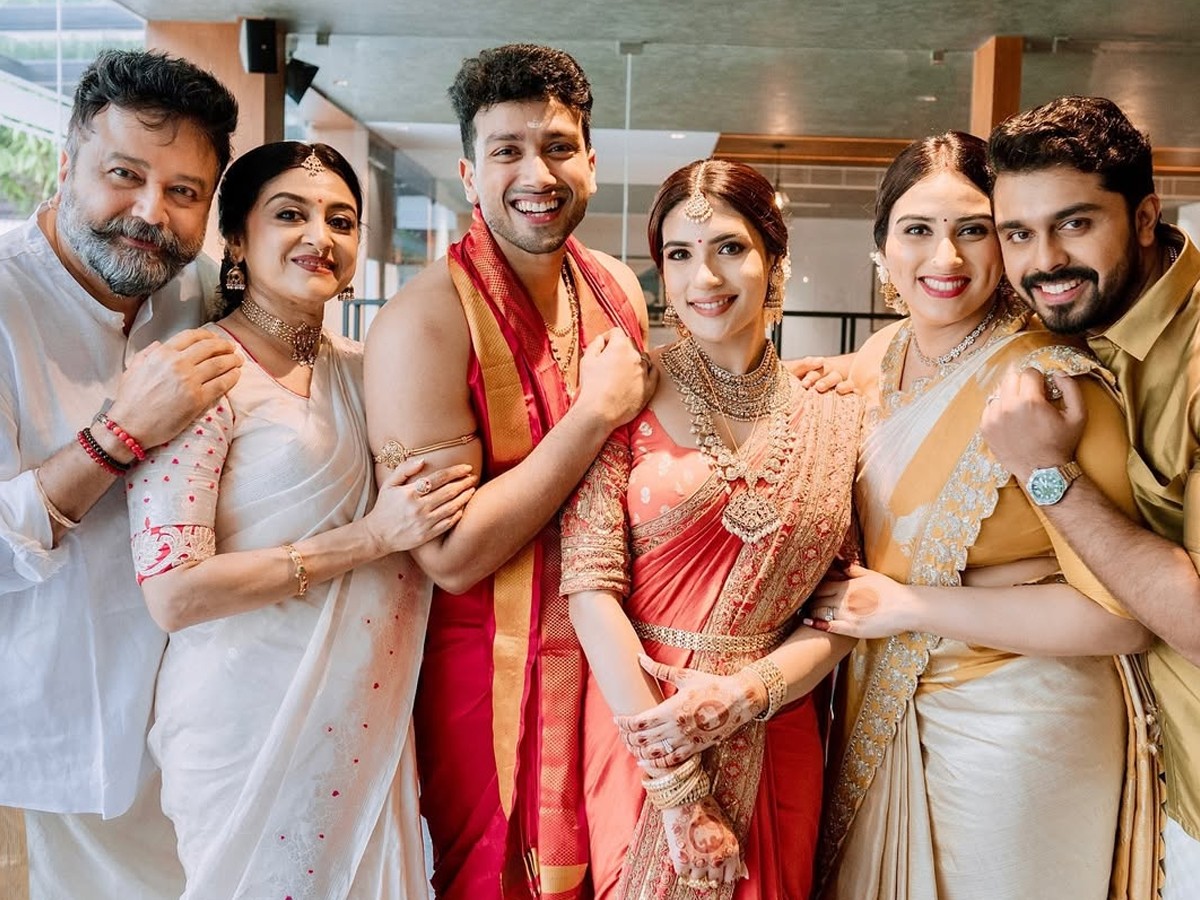 Kalidas-Jayaram_Tarini-Kalingarayar_Wedding-10.jpg 11