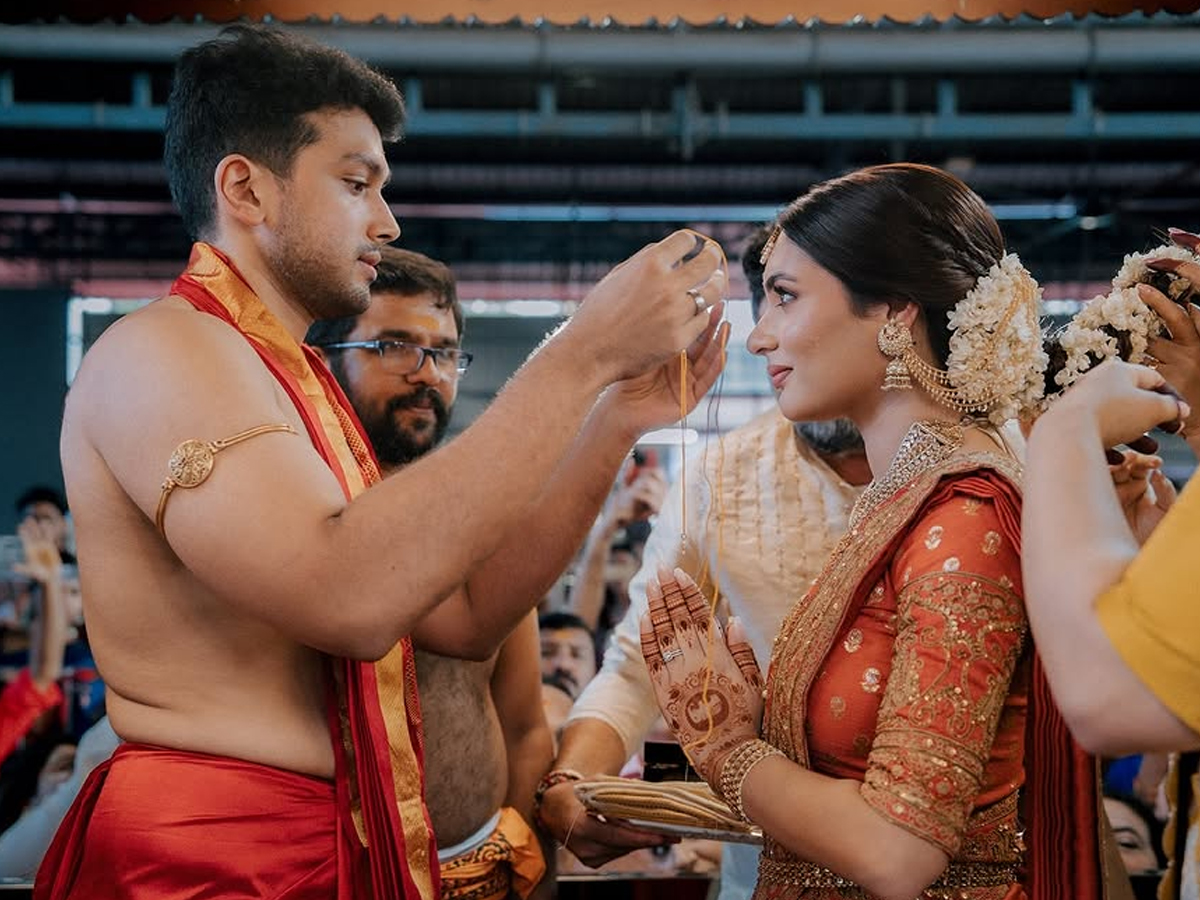 Kalidas-Jayaram_Tarini-Kalingarayar_Wedding-5.jpg 6