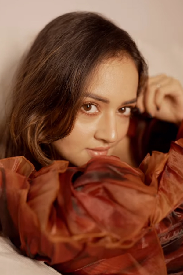 Shanvi-Srivastava-9.jpg 10