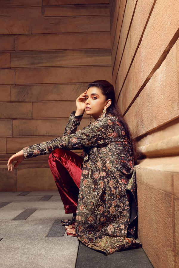 Keerthy-Suresh-10.jpg 11