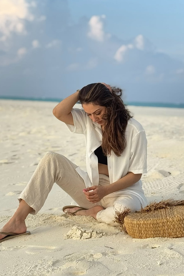 Hansika-Motwani-7.jpg 8