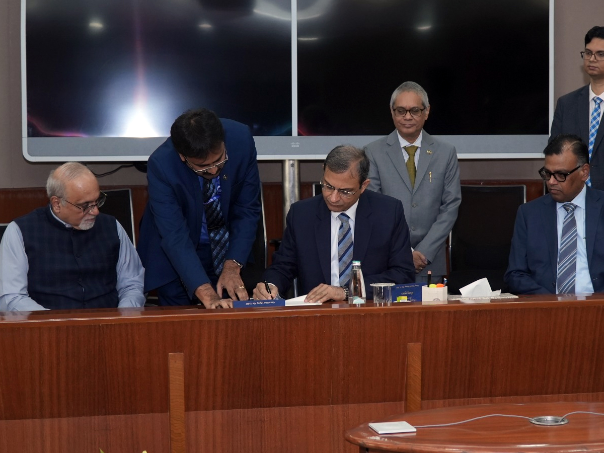 RBI_20governor7.jpg 8