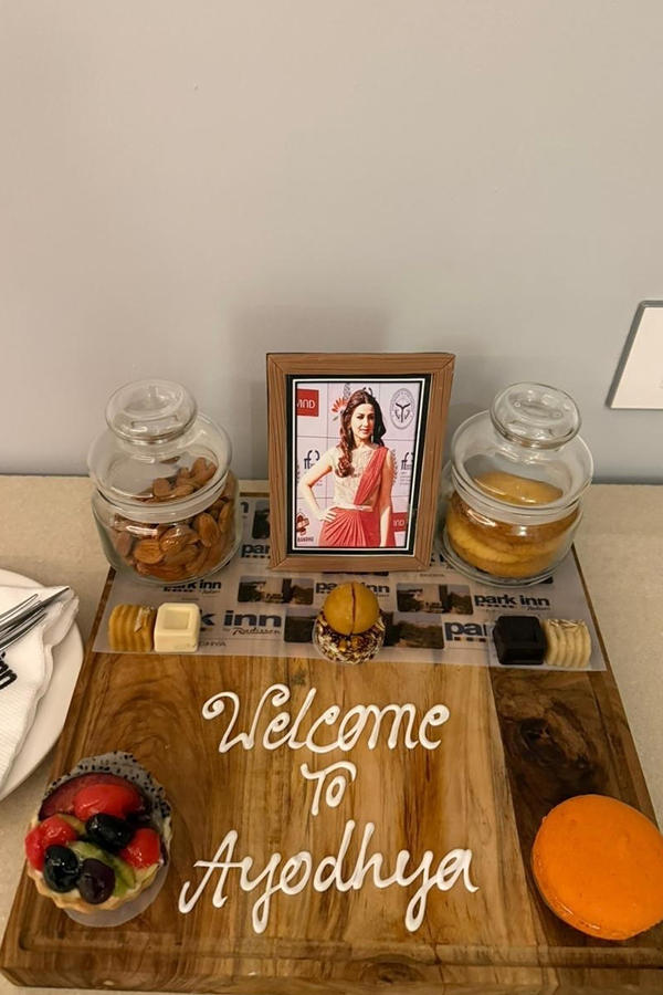Sonali-Bendre-6_0.jpg 7