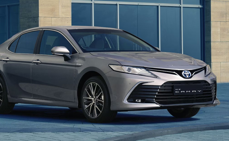 toyota-camry.jpg