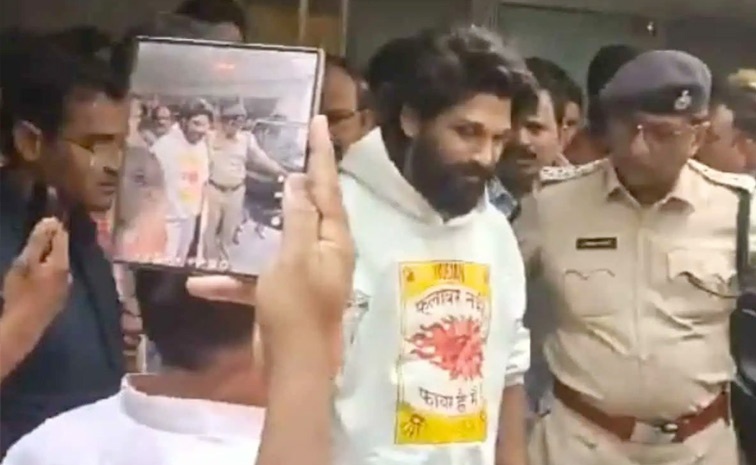 Actor_20Allu_20Arjun_20arrested_20in_20Sandhya_20Theatre_20stampede_20case_20Photos_20Viral_20_285_29.jpg 6
