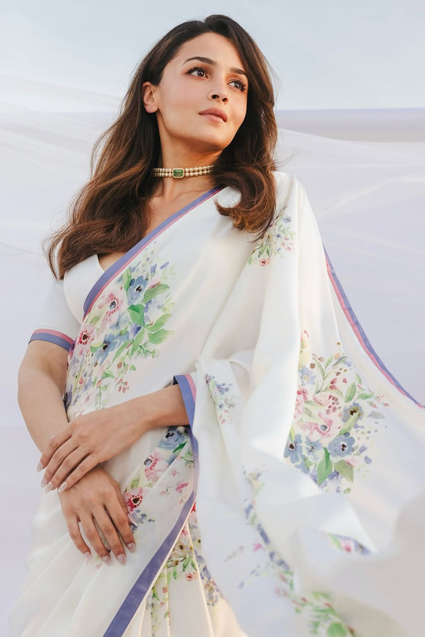 Alia-Bhatt-8.jpg 9