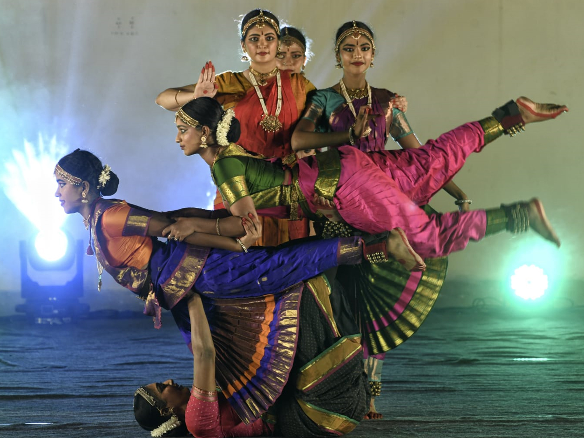 Cultural-programs_Taramati-Baradari-11.jpg 12