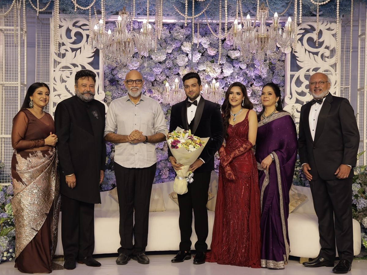 Kalidas-Jayaram_Tarini-Kalingarayar_Reception-16.jpg 17
