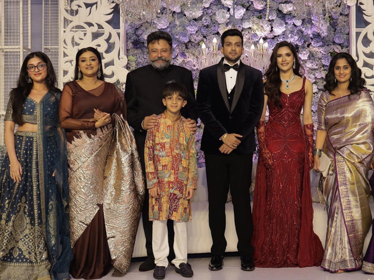 Kalidas-Jayaram_Tarini-Kalingarayar_Reception-18.jpg 19