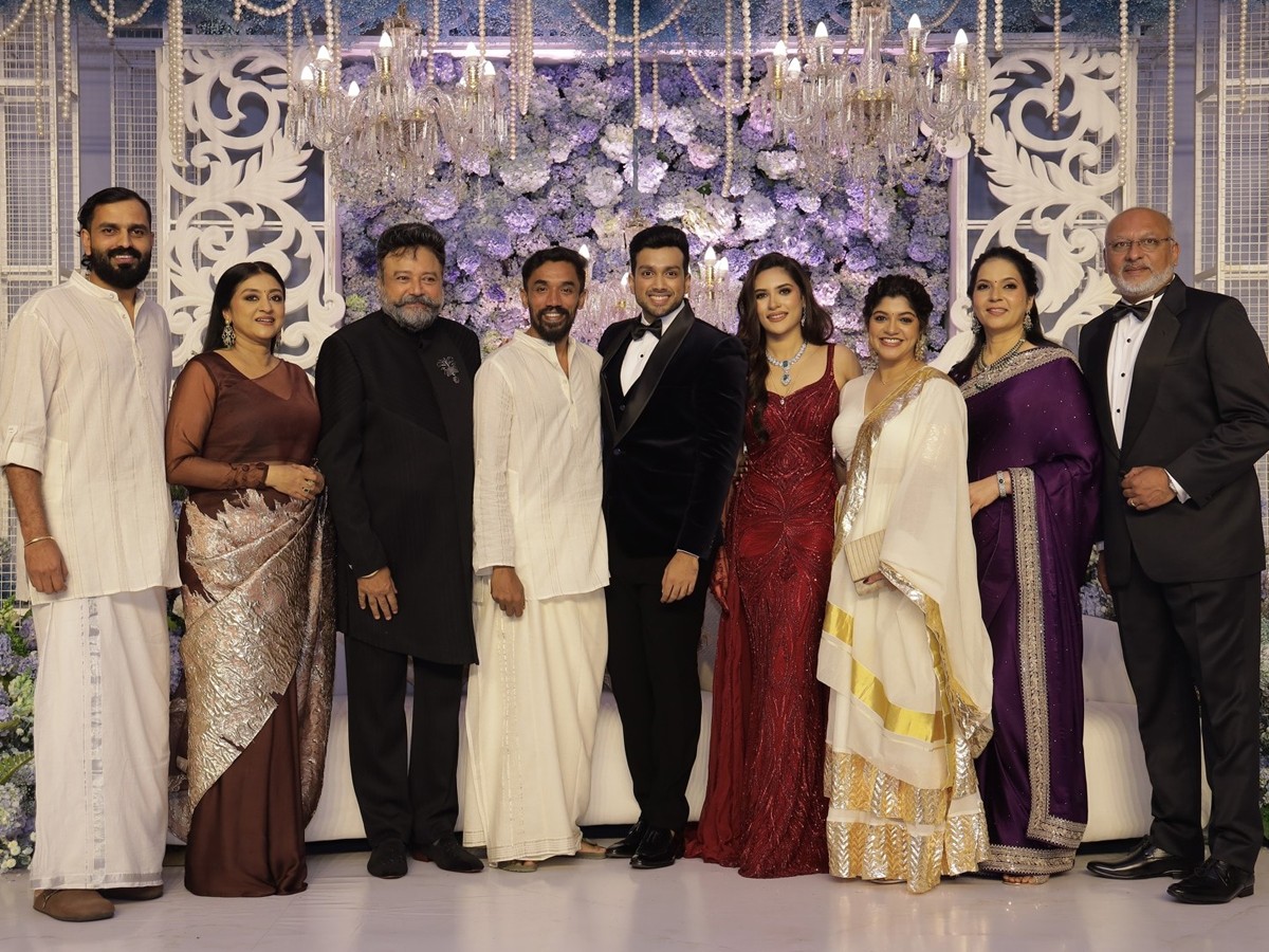 Kalidas-Jayaram_Tarini-Kalingarayar_Reception-23.jpg 24