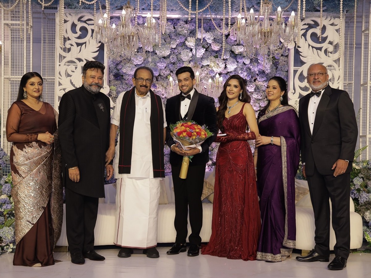 Kalidas-Jayaram_Tarini-Kalingarayar_Reception-24.jpg 25