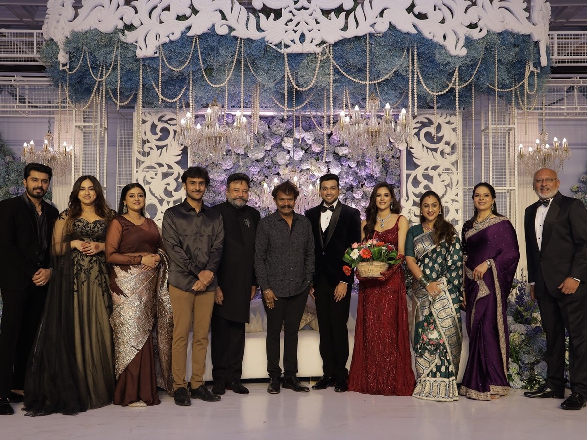 Kalidas-Jayaram_Tarini-Kalingarayar_Reception-26.jpg 27