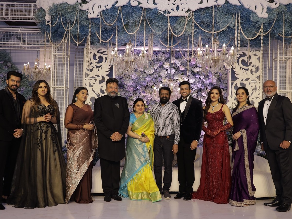 Kalidas-Jayaram_Tarini-Kalingarayar_Reception-27.jpg 28