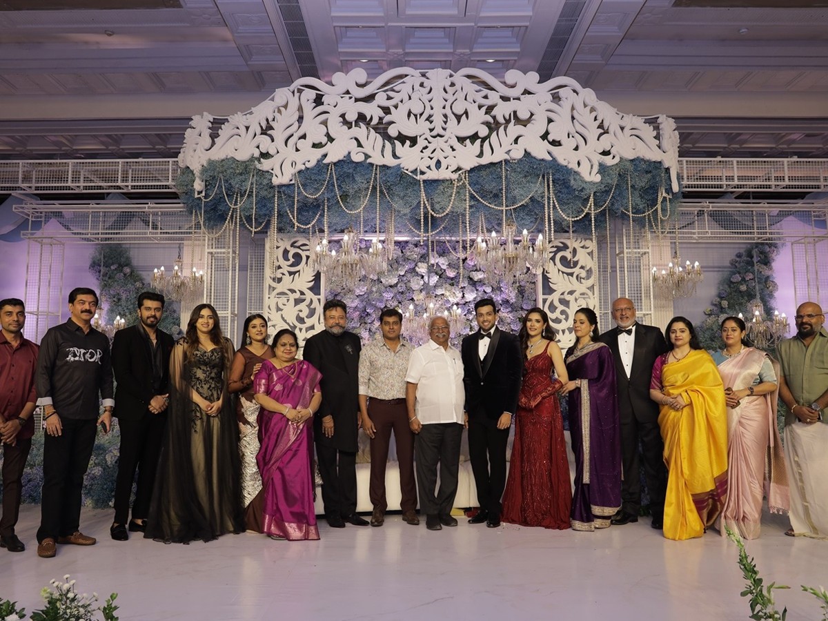 Kalidas-Jayaram_Tarini-Kalingarayar_Reception-31.jpg 32