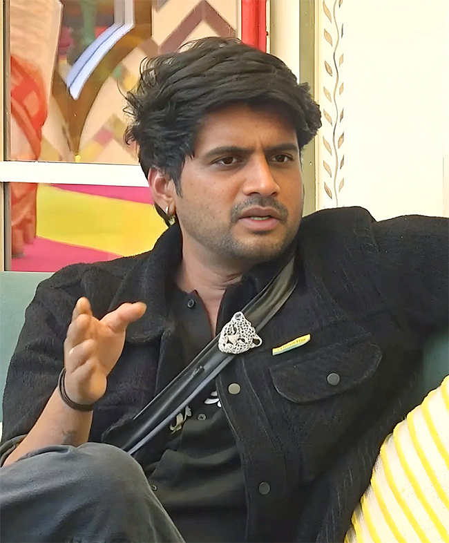 Bigg_20Boss_208_20Telugu_20Winner_20Nikhil_20Prize_20Money_20Details__20_2810_29.jpg 13