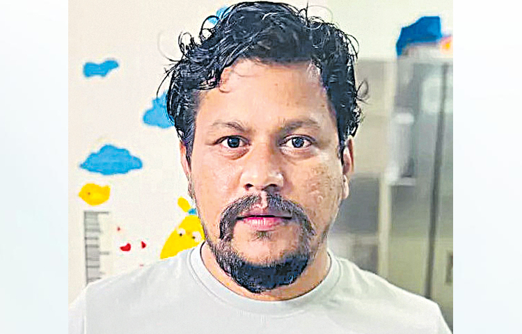 mukesh.jpg
