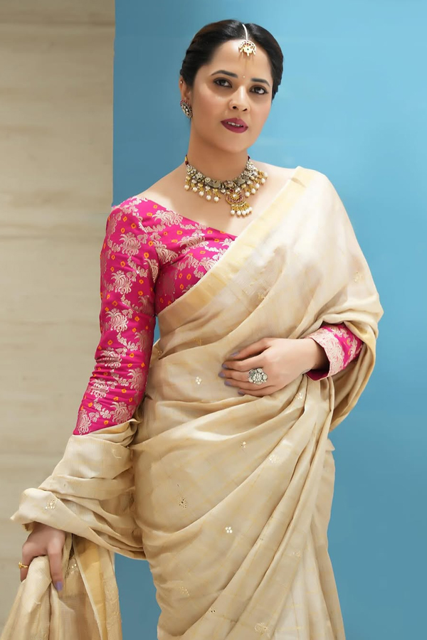Anasuya-Bharadwaj-5.jpg 6