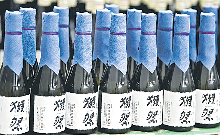 BOTTLES.jpg