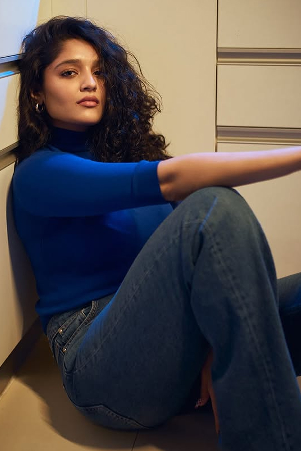 Ritika-Singh-20.jpg 21