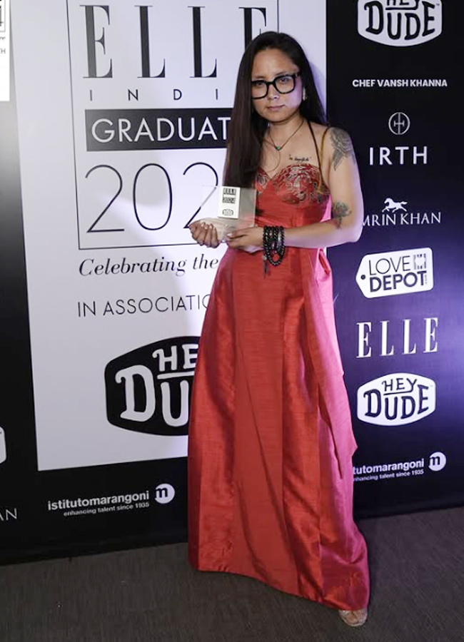ELLE_20Graduates_2020243.jpg 4